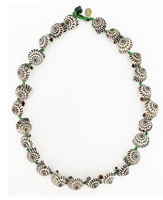 Checker Shell Necklace