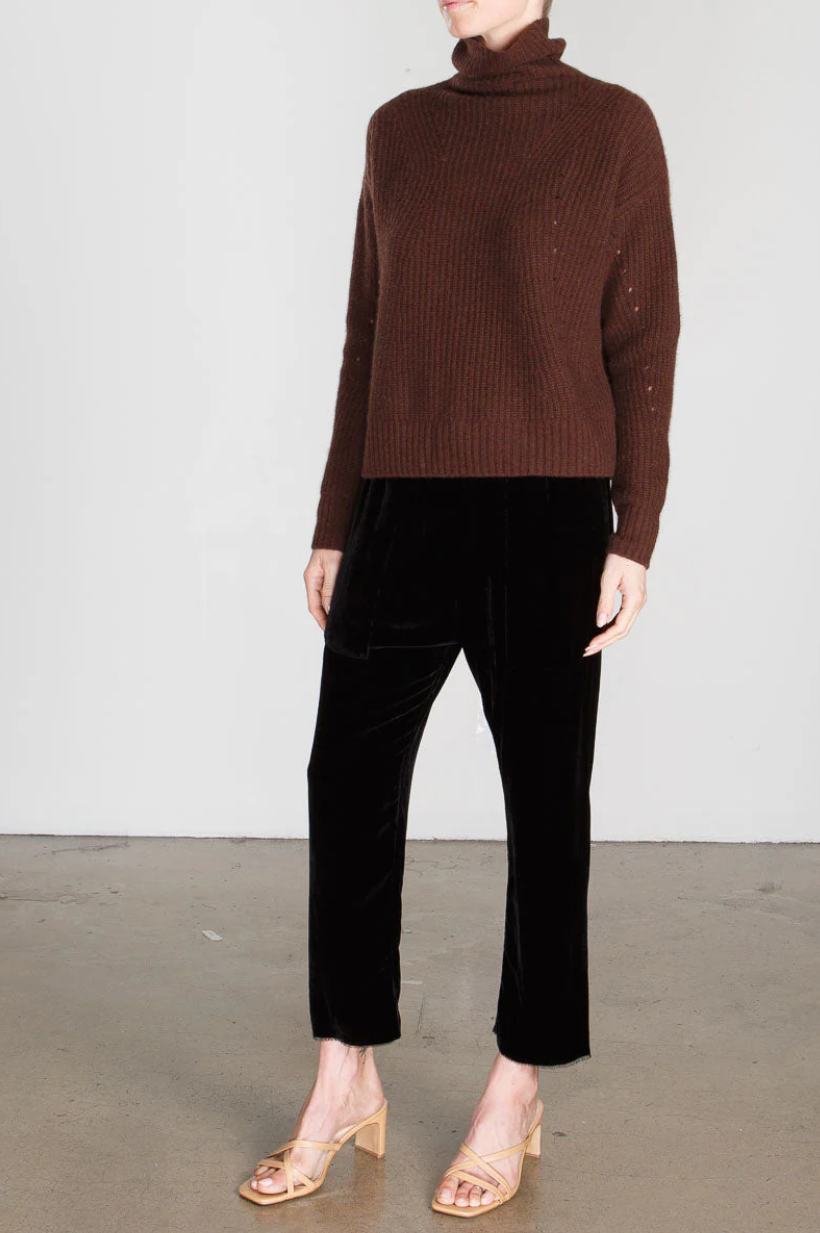 Erika Velvet Drop Pant