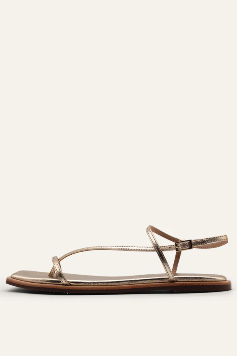 Alayta Square-Toe Naked Sandals