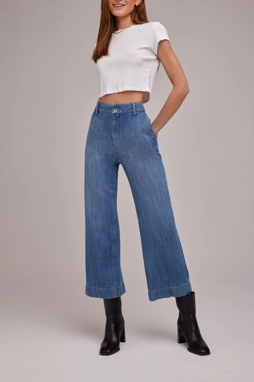 Saige Wide Leg Crop