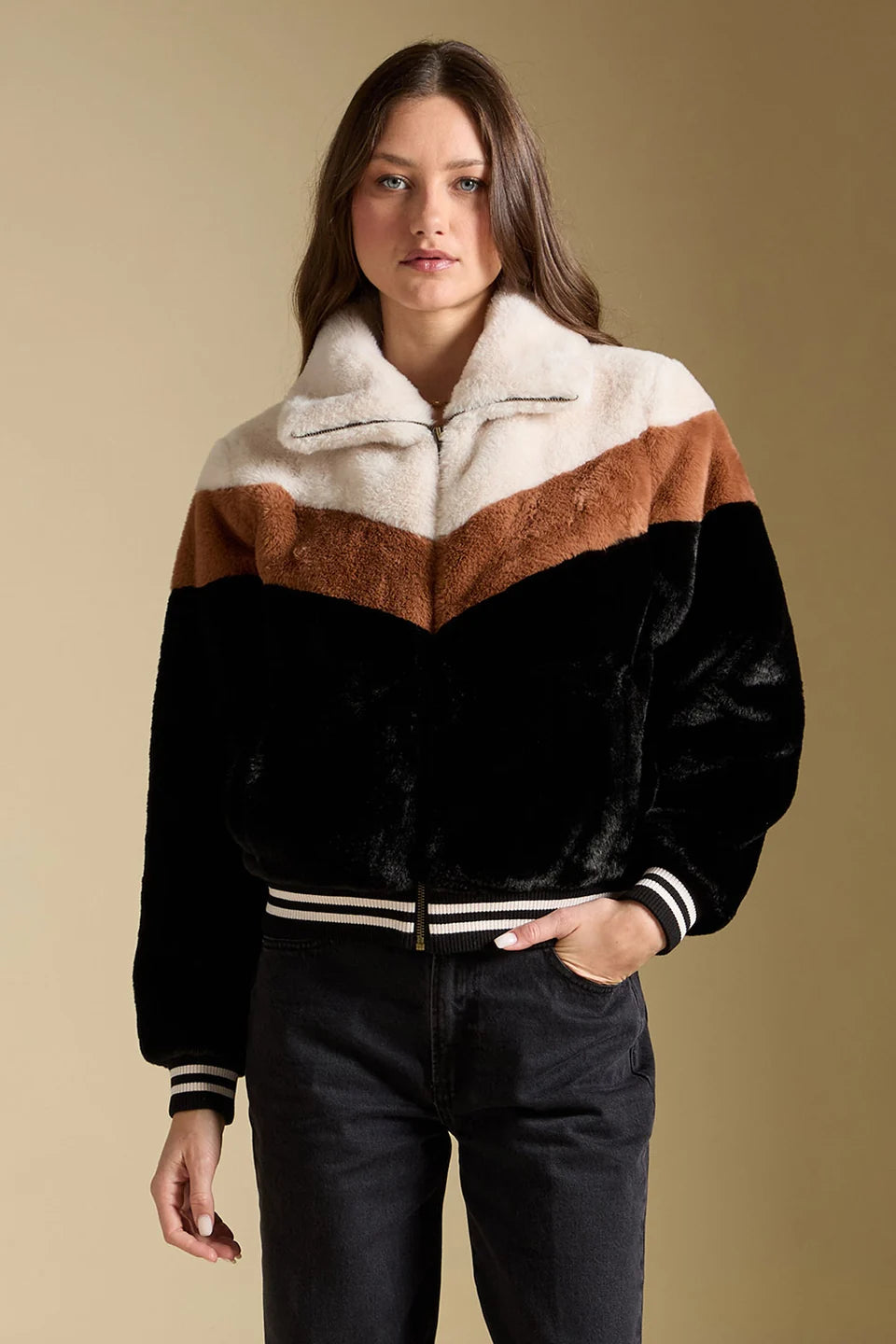 Kaira Fleece-Blk