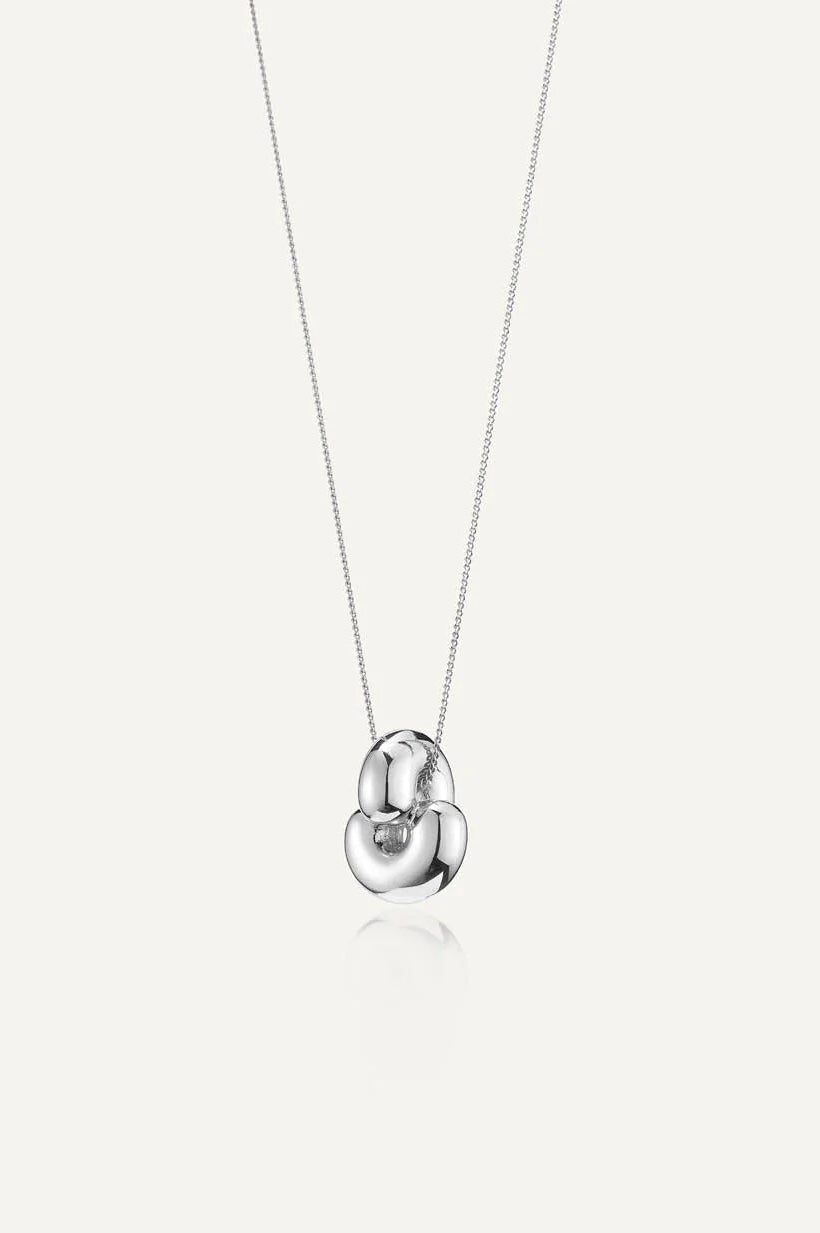 Tome Pendant