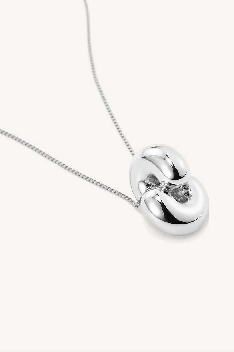 Tome Pendant