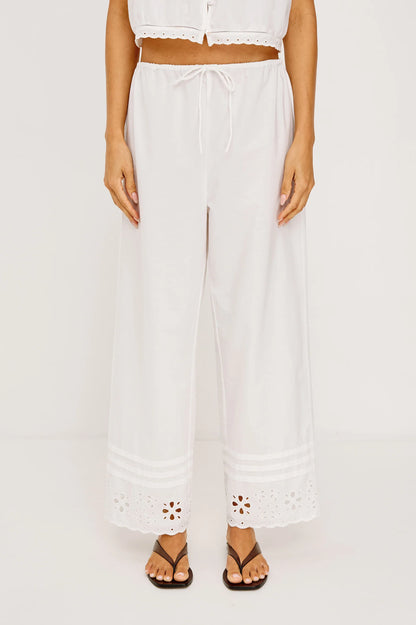 Lydia Pant-White