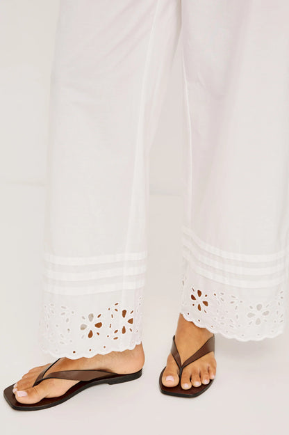 Lydia Pant-White
