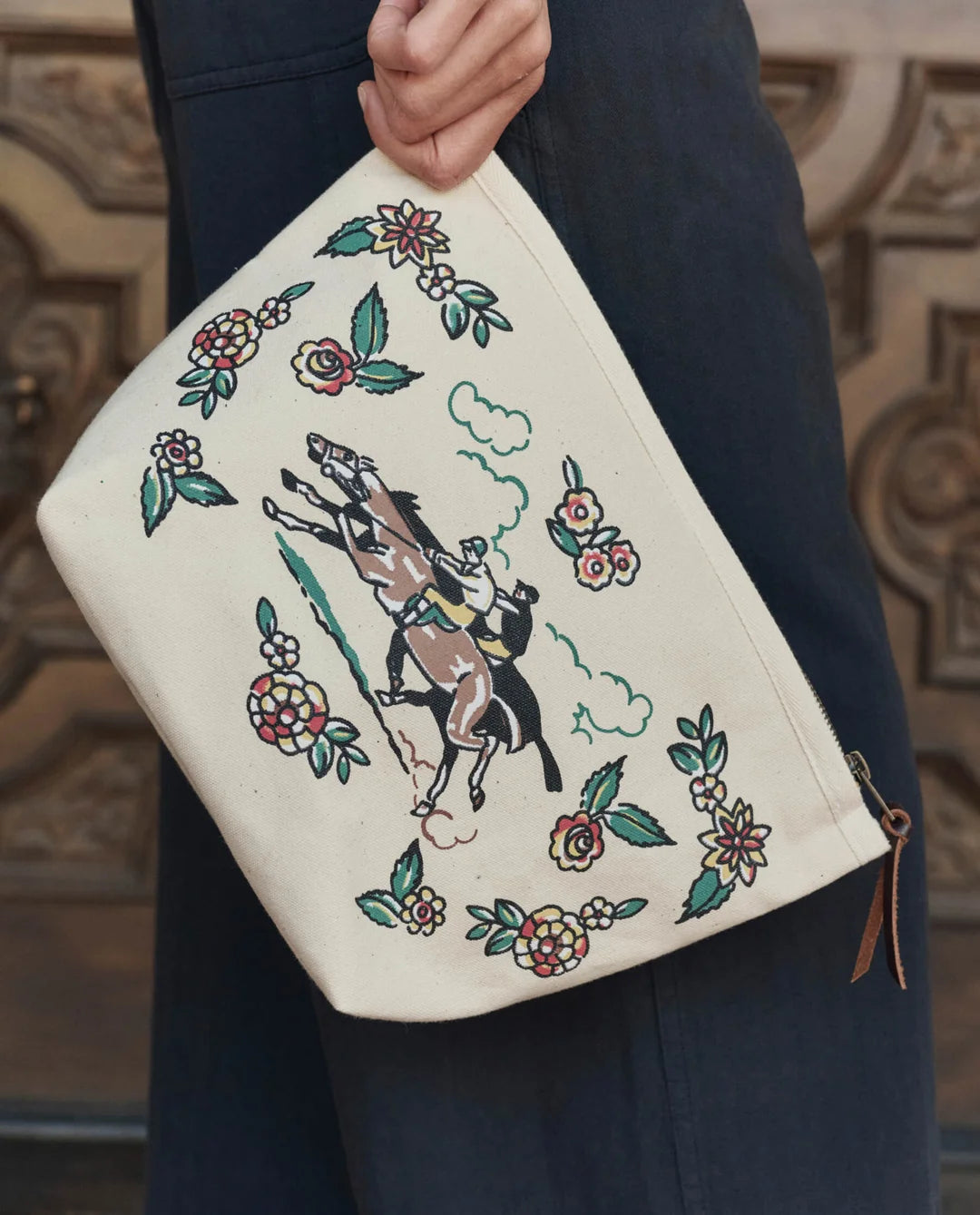 Derby Pouch -Cream