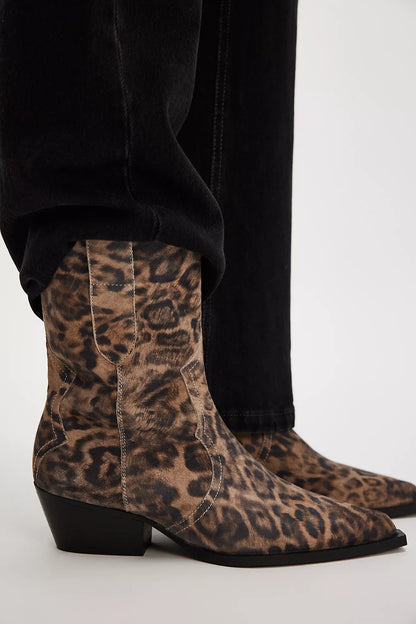 Cat Nap Cowboy Boot