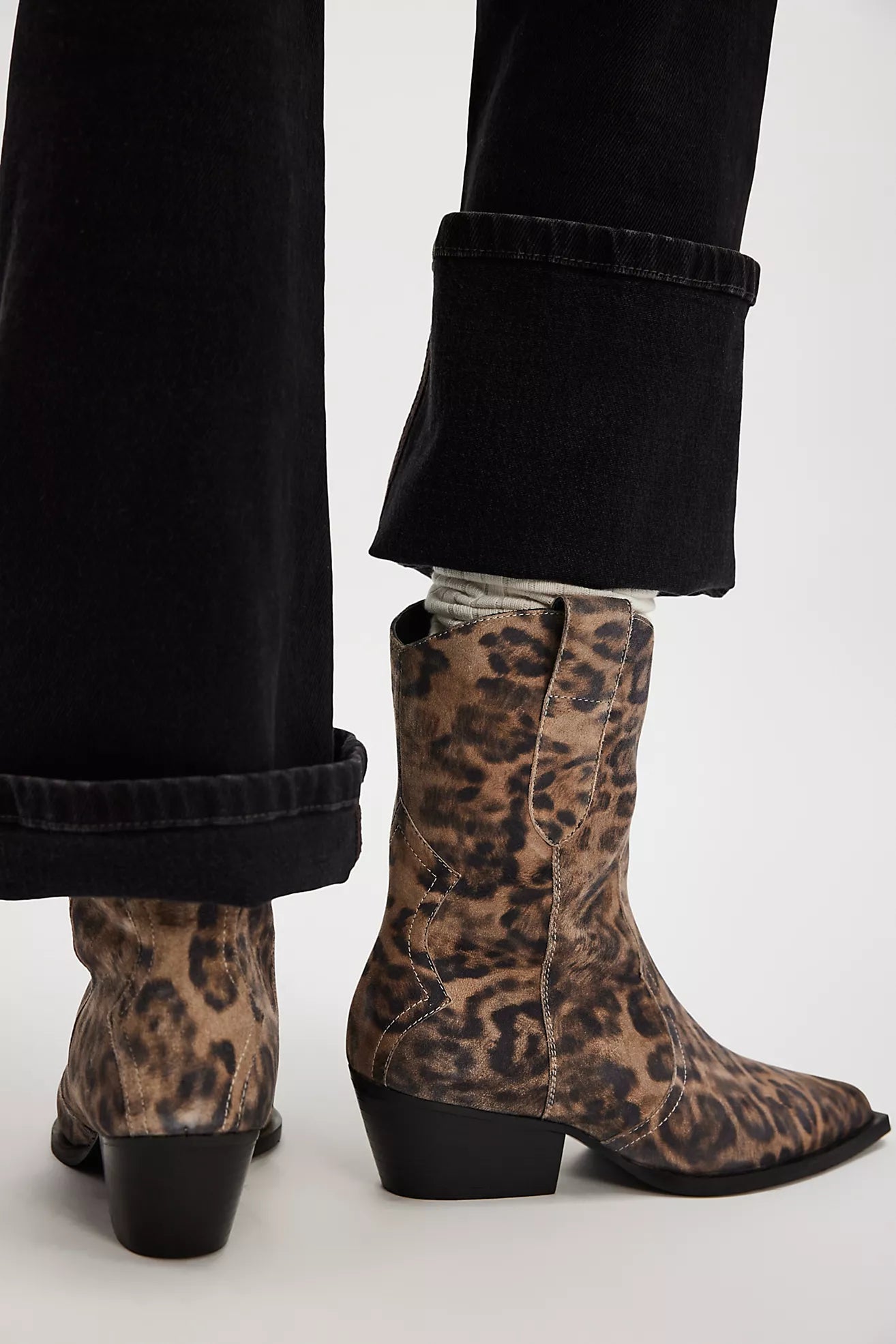 Cat Nap Cowboy Boot