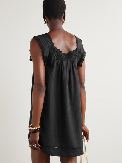 Almadia Dress